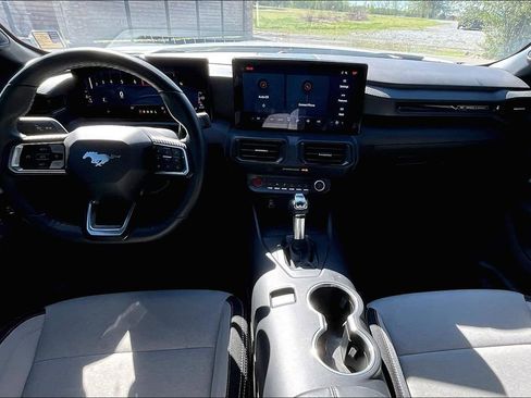 Used 2024 Ford Mustang Coupe RWD image 12