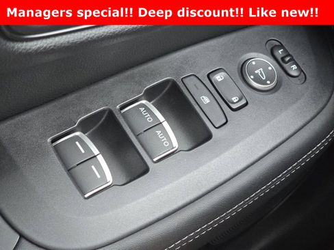 Used 2024 Honda HR-V EX-L image 13