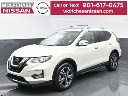Used 2018 Nissan Rogue SL w/ Premium Package