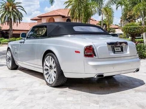 Used 2014 Rolls-Royce Phantom Drophead Coupe image 10