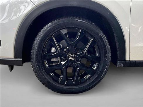 Used 2023 Honda HR-V Sport image 10