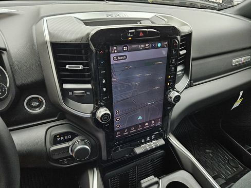 New 2026 RAM 1500 2WD Crew Cab image 15