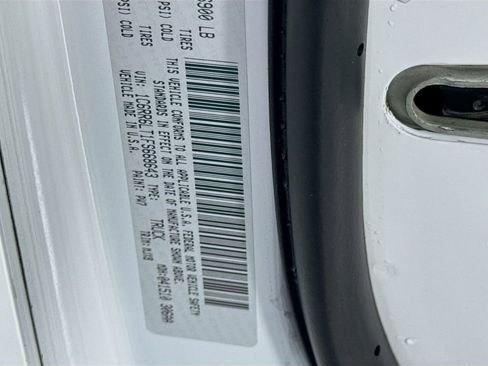 Used 2015 RAM 1500 Outdoorsman image 41