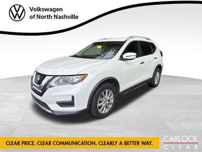 Used 2017 Nissan Rogue SV