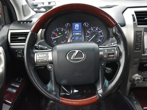 Used 2017 Lexus GX 460 Premium AWD/4WD image 14