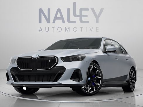 Used 2025 BMW i5 eDrive40i w/ M Sport Package RWD image 10