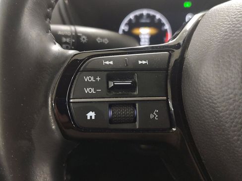 Used 2024 Honda CR-V EX-L image 17