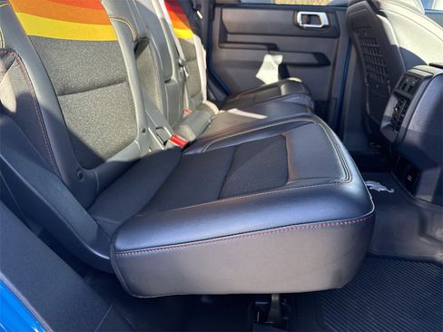 Used 2025 Ford Bronco Big Bend w/ Black Diamond Package image 15