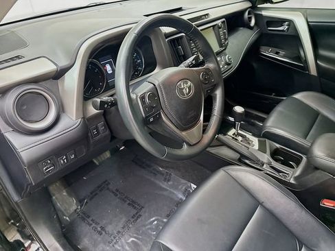 Used 2017 Toyota RAV4 Limited w/ Advanced Technology Package image 9