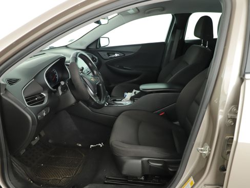 Used 2022 Chevrolet Malibu LS FWD image 9