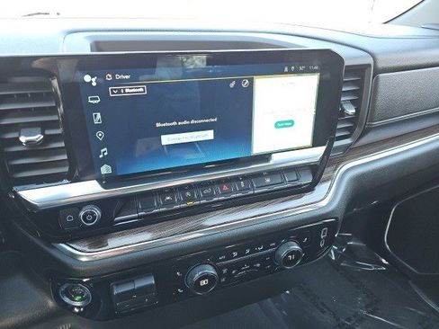 Used 2025 Chevrolet Silverado 1500 LT image 22