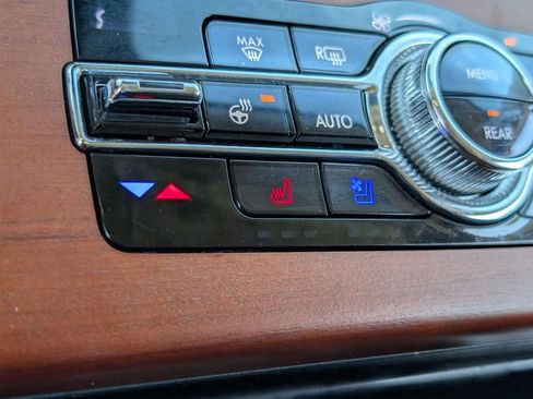 Used 2020 Lincoln Aviator Reserve w/ Elements Package Plus AWD/4WD image 18