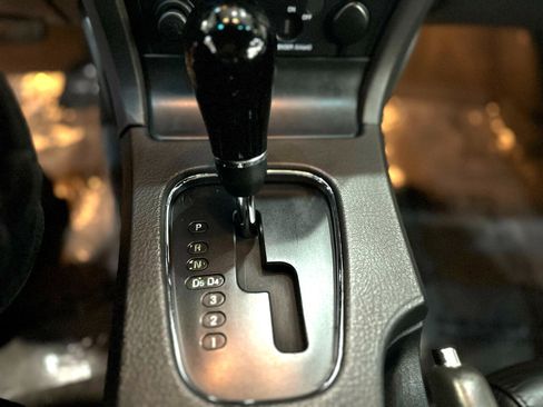 Used 2002 Ford Thunderbird image 15