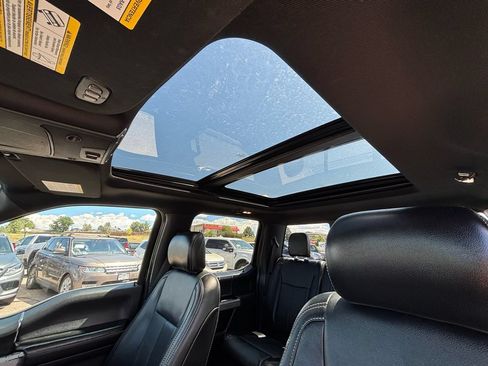 Used 2019 Ford F150 Lariat w/ Equipment Group 502A Luxury AWD/4WD image 39