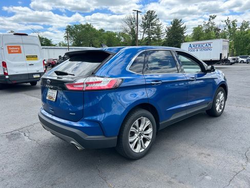 Used 2024 Ford Edge Titanium AWD/4WD image 5