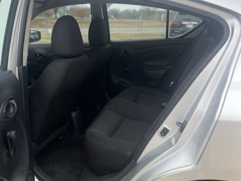 Used 2019 Nissan Versa S Plus image 13