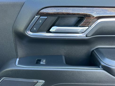 Certified 2024 GMC Sierra 1500 Elevation RWD image 21
