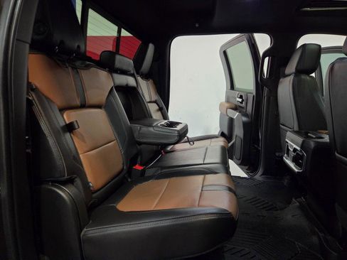 Used 2020 Chevrolet Silverado 2500 High Country w/ Z71 Off-Road Package image 78