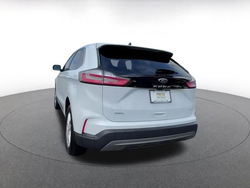 Used 2024 Ford Edge SEL image 11