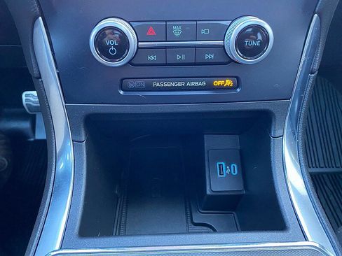 Used 2022 Ford Edge ST w/ Equipment Group 401A image 50