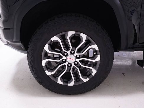 Used 2023 GMC Canyon Denali AWD/4WD image 34