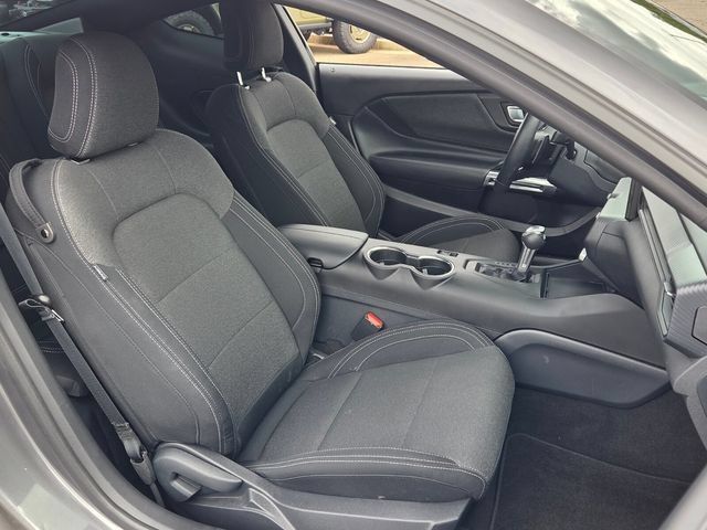 Used 2025 Ford Mustang GT RWD image 14