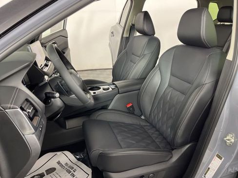 New 2026 Nissan Rogue Platinum AWD/4WD image 19
