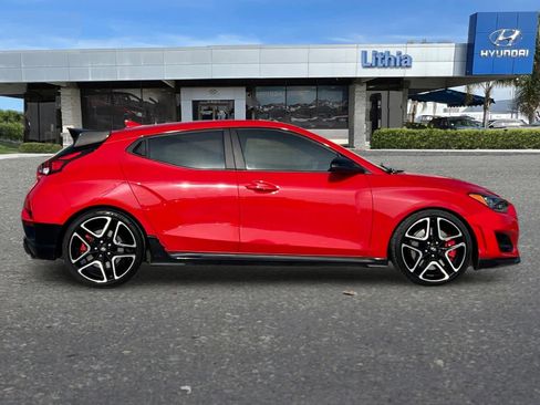 Certified 2022 Hyundai Veloster N image 8