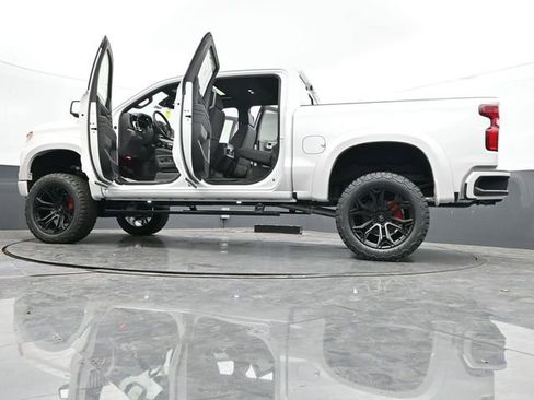 New 2025 Chevrolet Silverado 1500 High Country w/ Technology Package AWD/4WD image 73