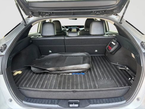 Used 2022 Toyota Prius Prime XLE FWD image 13