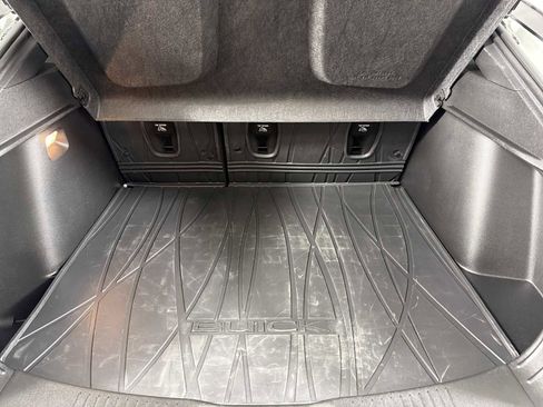 Certified 2025 Buick Envista Preferred FWD image 16