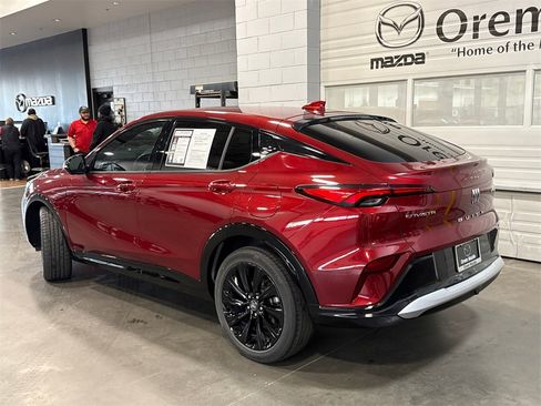 Used 2024 Buick Envista Sport Touring w/ Convenience I Package image 27