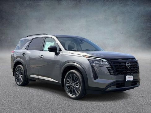 New 2026 Nissan Pathfinder SL w/ SL Premium Package AWD/4WD image 1