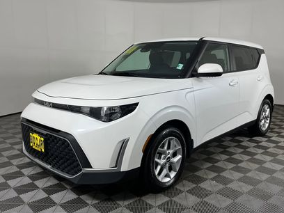 Used 2023 Kia Soul S