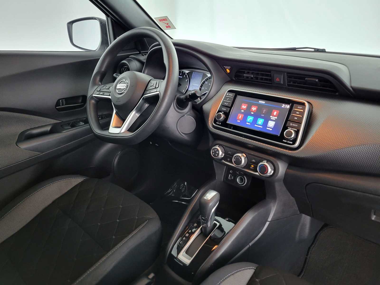 Used 2020 Nissan Kicks S FWD image 11