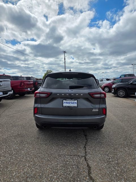 Used 2024 Ford Escape ST-Line w/ Tech Pack #1 AWD/4WD image 7
