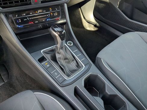 Used 2025 Volkswagen Jetta Sport FWD image 23