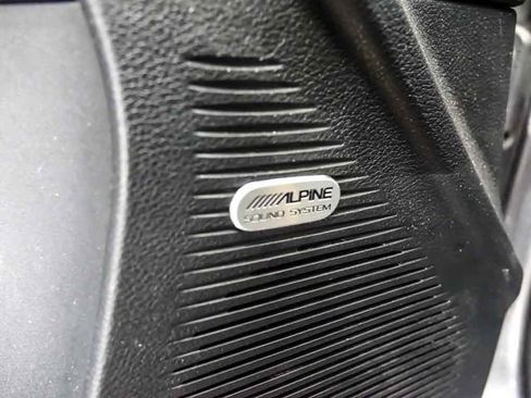 Used 2022 Dodge Challenger R/T Scat Pack RWD image 18