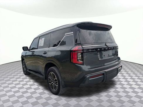 Used 2025 Nissan Armada SL w/ Captain's Chari Seat Package AWD/4WD image 5
