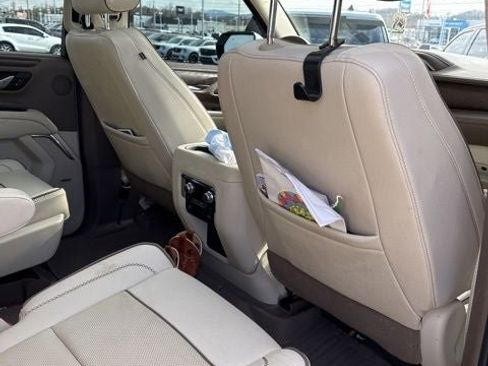 Used 2021 GMC Yukon Denali image 24