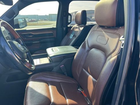 Used 2019 RAM 1500 Limited image 8