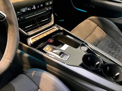 Certified 2024 Audi e-tron GT Premium Plus image 16