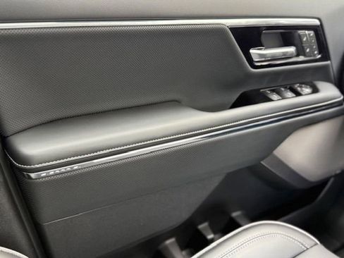 New 2025 GMC Sierra EV Denali AWD/4WD image 31