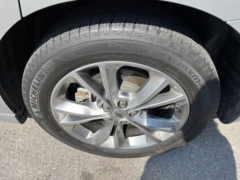 Used 2023 Dodge Charger SXT w/ Cold Weather Package image 19