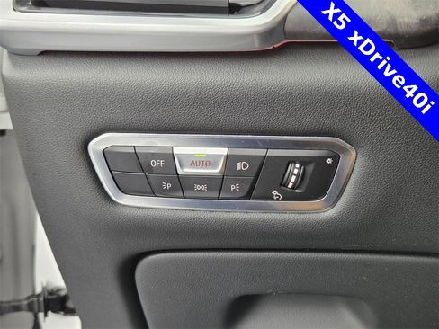 Used 2023 BMW X5 xDrive40i w/ Premium Package image 43