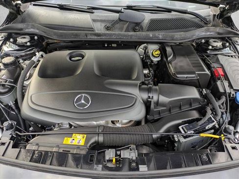 Used 2020 Mercedes-Benz GLA 250 image 21