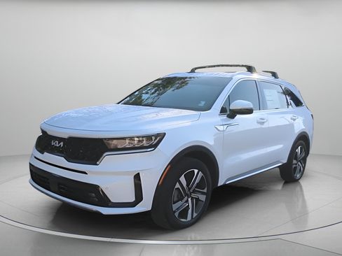 Used 2023 Kia Sorento EX AWD/4WD image 12