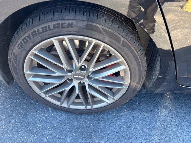 Used 2019 Genesis G70 3.3T Advanced w/ Prestige Package AWD/4WD image 5