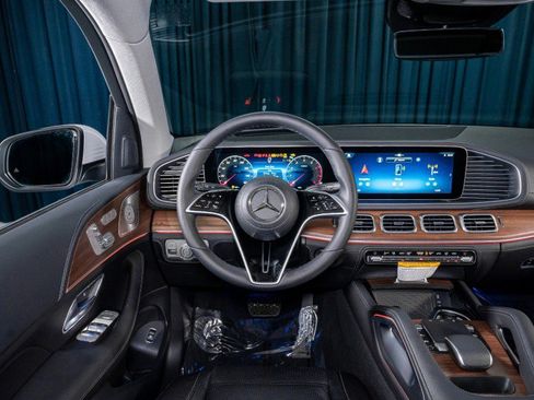 New 2026 Mercedes-Benz GLE 450 4MATIC image 14