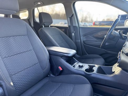 Used 2019 GMC Terrain SLE w/ Driver Convenience Package image 12